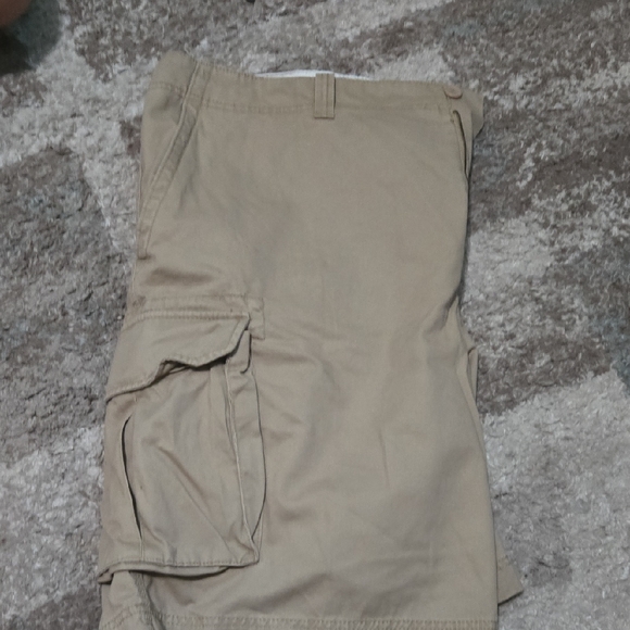 Tan Cargo Shorts with Utility Design - Picture 1 of 3